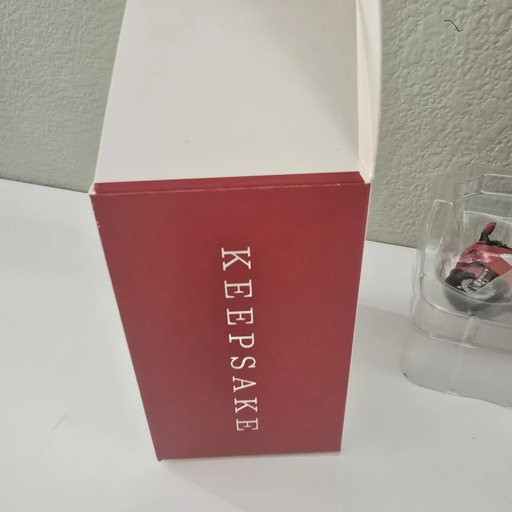 Hallmark 2019 keepsake